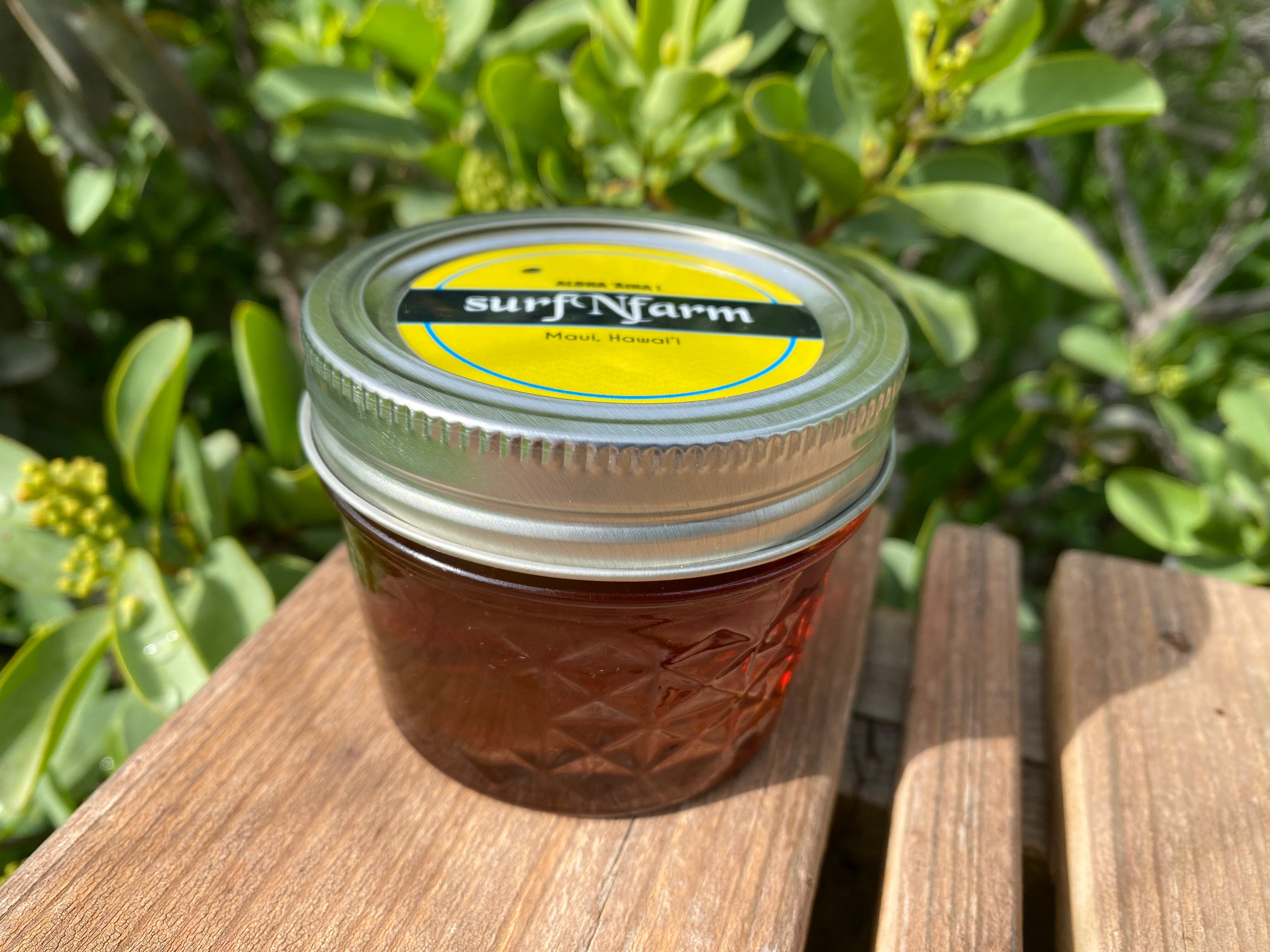 Iliahi honey with honey comb 8oz-Raw Maui Honey